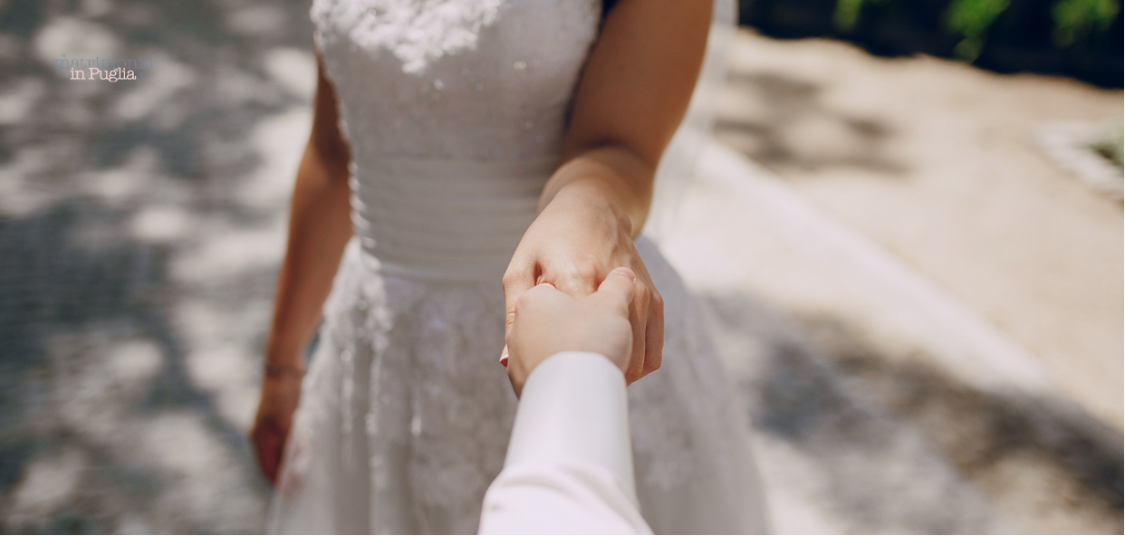 Matrimonio in estate: fiori, abiti e bomboniere perfette